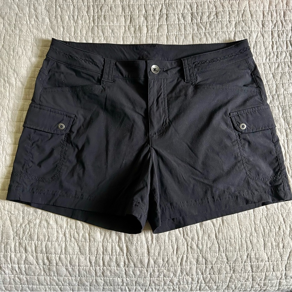 Eddie Bauer Black Cargo Shorts Lightweight Outdoor Essential